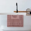 Полотенце махр.жаккард НОЖКИ 50*70 пл. 650 гр/м2. (цв.10310)